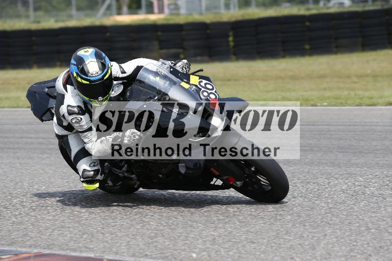/24 08.06.2025 TZ Motorsport ADR/Gruppe gelb/86
